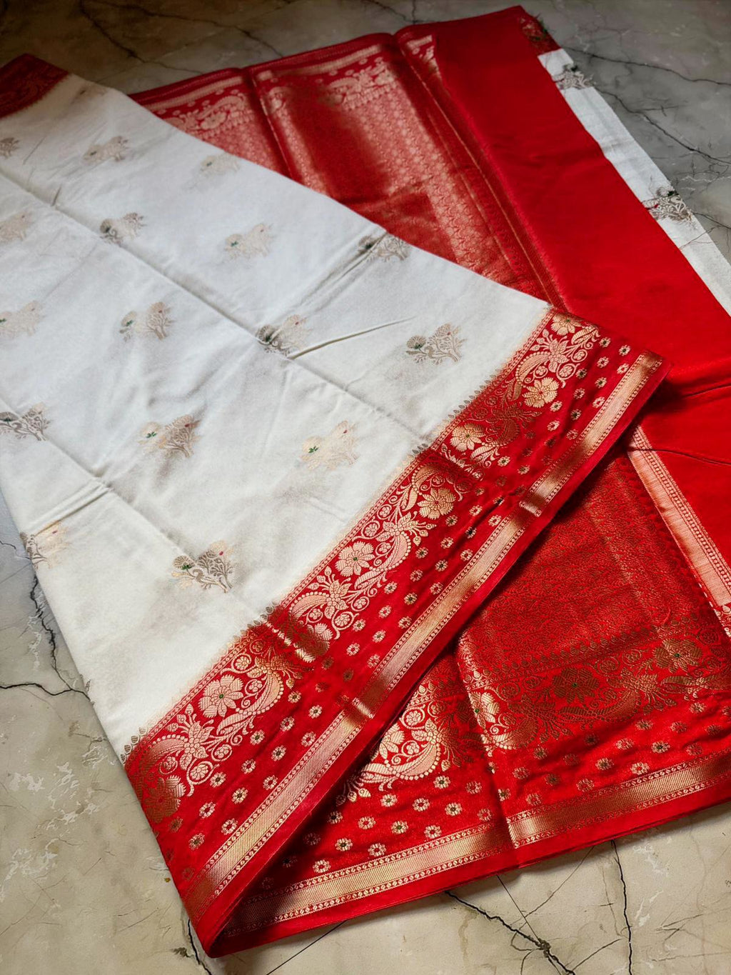 Pure Tassor Silk Saree | With Blouse Piece | MonChai